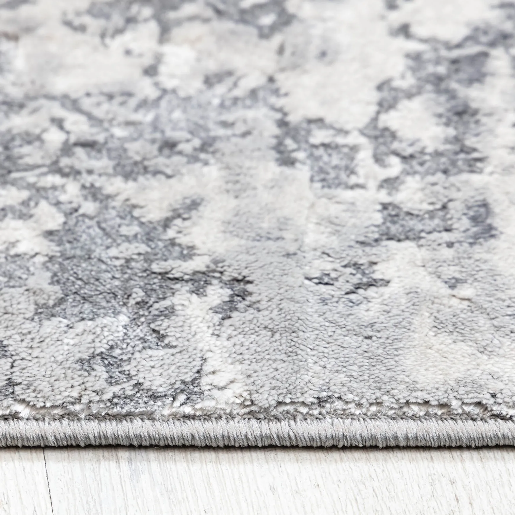 Cheap Online (B717) Laila Ali Verona Grey Woven Area Rug, 5 7