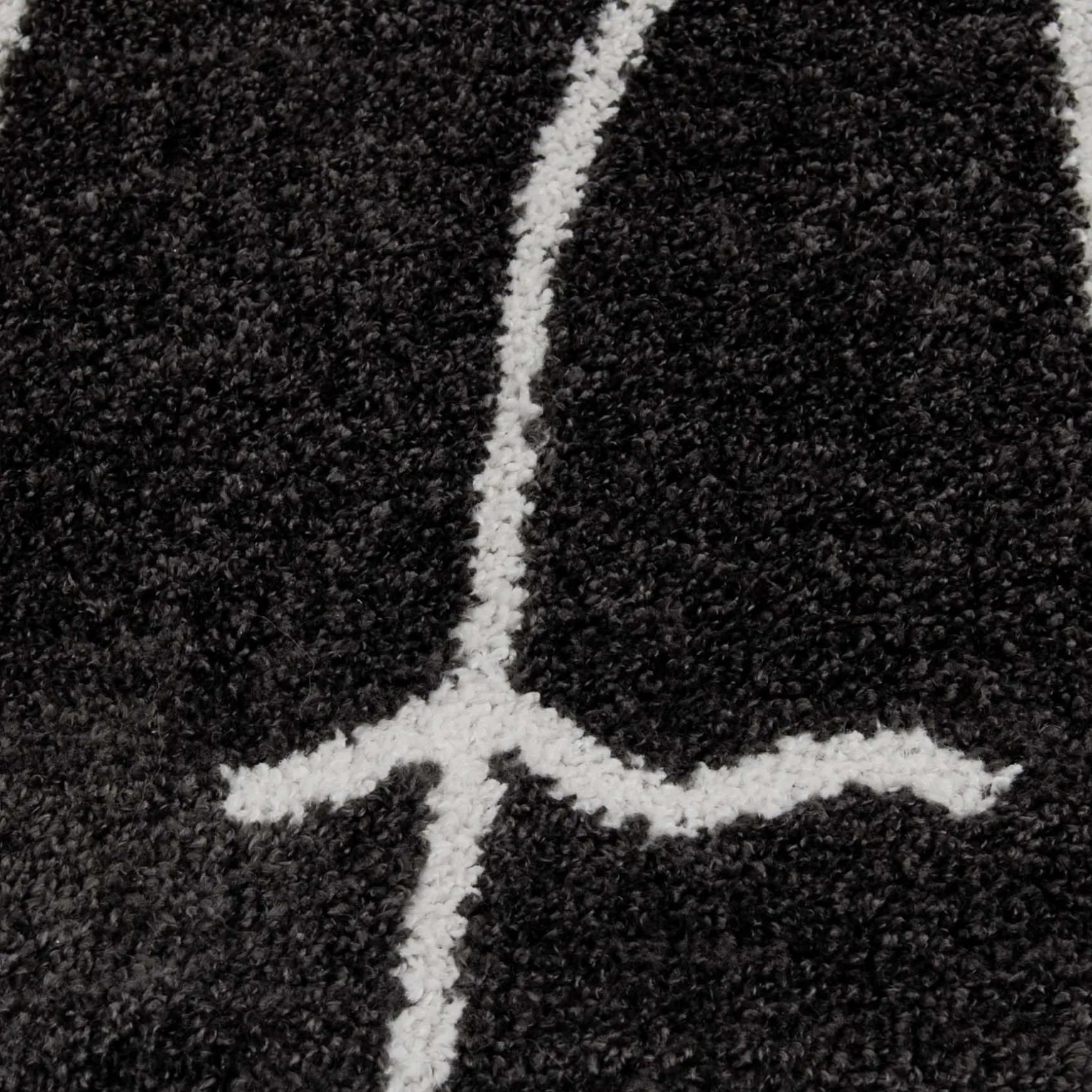 Closeout Sale (D557) Mirabella Black Area Rug, 5 7