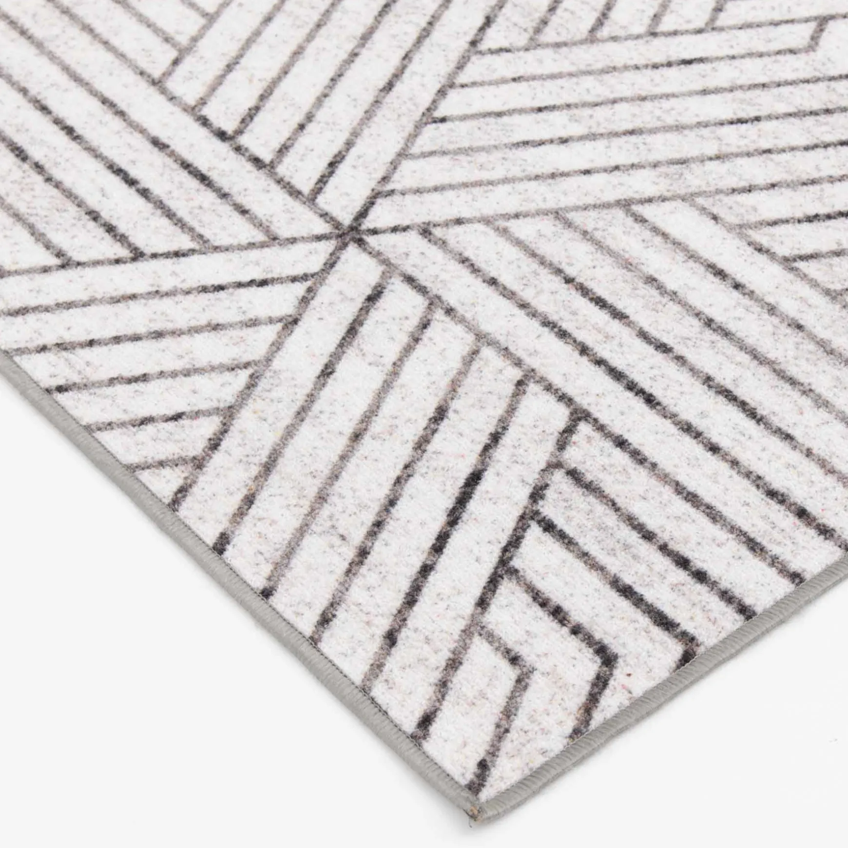 Top Sellers (D584) Venus Grey Geometric Area Rug, 7 10
